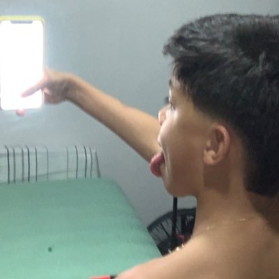 Guixp08's profile picture. 🎭.