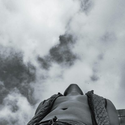 📸💫 Diving into the raw beauty of the male form. Join me on a journey of sensuality and empowerment.