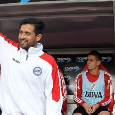 santinotorre__'s profile picture. bla bla bla...