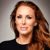 Julie Lamb NFTVIP CryptoOracle @Consensus2024(@How2WithJulieSu) 's Twitter Profile Photo