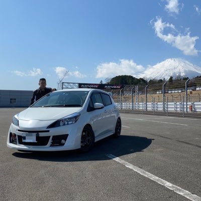 静岡県沼津市 出身•在住|某総合建設会社勤務 建築部部長兼執行役員|工学院大学 建築学科 卒|静岡県立沼津東高等学校 卒| 昭和二桁ガチジジイ|独身|実は…12年に1度しか生まれない選ばれしマフィアおじ、瞬発力が高くミステリアスな自由な人気者、単純な性格の強がりな室井管理官タイプでセンスのかたまり…らしい💦