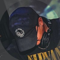 tai.kun (@taikunlofi) 's Twitter Profile Photo tai.kun (@taikunlofi) 's Twitter Profile Photo