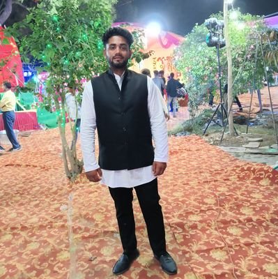 Diwakar69898613's profile picture. 