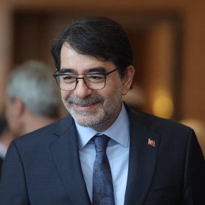 “İnsan için dünyada kendi emeğinden başkası yoktur”