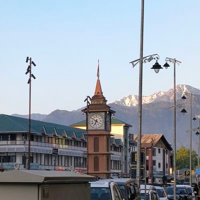 TawqeerD12's profile picture. A seldom writer | A common Kashmiri