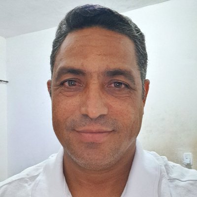 Adson_sans's profile picture. geógrafo formado na UFPE,  autônomo a 20 anos. Pai de duas meninas lindas e um garoto...
