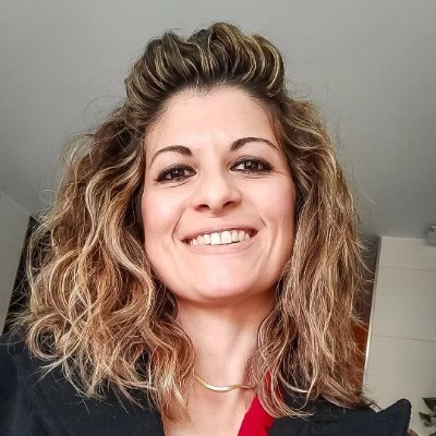 esanzpuerto's profile picture. 👉🏻 Presidenta de la Asociación ARTFEM.
👉🏻 Concejala del PSOE en el Ayuntamiento de Puertollano.