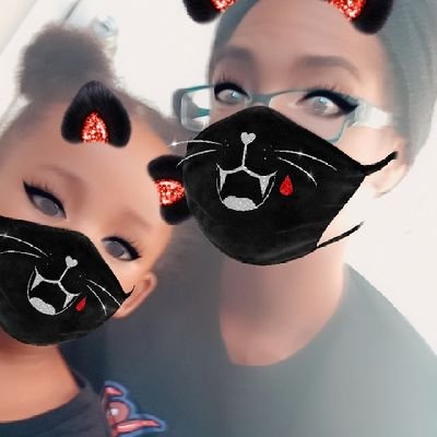 A Colorado Dad, Writer, Content Creator & Marijuana Enthusiast 🧑🏾🦱🖊️🎮💨
Sub To My YouTube Channel For Gaming
🌏💜 Let's Grow Together 💜🌏