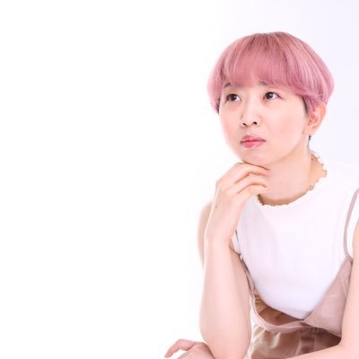 hopsteptkm's profile picture. お芝居と焼肉が好き。 ひとりでどこへでも行きます。 派手髪🌸
