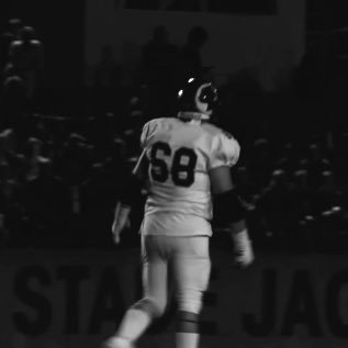 Sophomore 6”3 295 |LG/68 |📍Armand Corbeil HS (QC🇨🇦)🇨🇦class of 2025 | TeamQc U16 2022🥇ig: zxc_belgiorno68 |mail : belgiorz@hotmail.com | Rookie highlight↘️