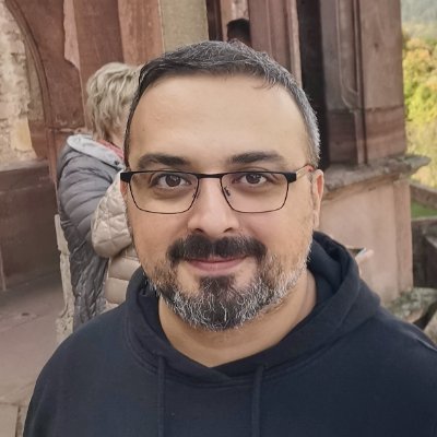 Code cowboy, writes C, C#, PHP, Javascript, Laravel etc. ❤️🔥 married, 🍼 dad of a daughter