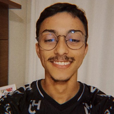 22y
Designer  
Streaming