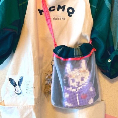 _usaneko__'s profile picture. うさぎ飼い♀ネザーランドドワーフ🐇🕳小沢健二で宇宙が薫る。衣: tamaki niime 愛用。DIYを愉しむ人々が好き。パンドラの箱🗝 小中学時代を彩るC-C-B熱急沸騰、ヒデキさん♡ 楠瀬誠志郎は守護神