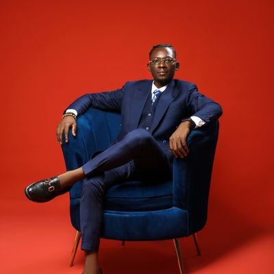 Bso_space's profile picture. Evolving to become a better version. 

I am a Graphic Designer | Creative Director | Print Personnel @bsobrands @bso_brands @bso_esteemed (all pages are on IG)