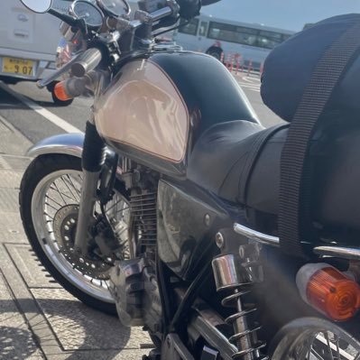 TfA0jNNKTtuzDcX's profile picture. 沖縄県民〜、おはようさーん!!!毎朝熊プロ風に呟いてるでー!見ていってやー!