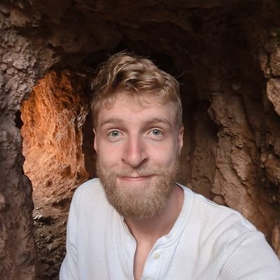 Mountains, sci-fi, urbanism, anki, and volleyball 🏐 | backend engineer