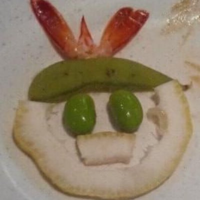 howsyourworld's profile picture. I lurk here for news and information