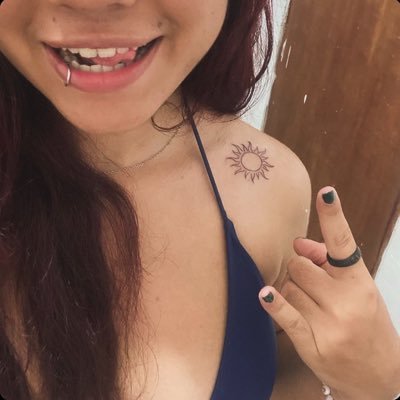 anaagatinhaS2's profile picture. bissexual,cinéfila e linda!