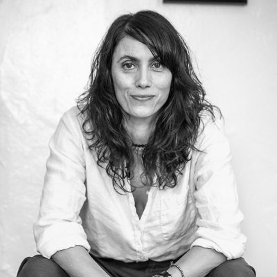 Author • Consultant • Disruptor Extraordinaire
From stuck to unstoppable: Quantum communication solutions for forward-thinkers.