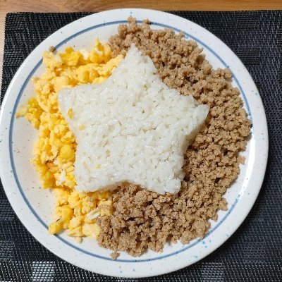 yyELS432513's profile picture. 