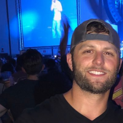 nashphil15's profile picture. 🪖 veteran. 09’ account was suspended.