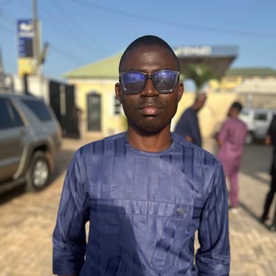 Football lover, Entrepreneur,Mobile Developer