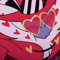 Valentino (@moth_pimp_s2) 's Twitter Profile