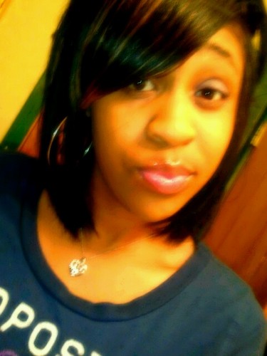 ..#TeamThick' TeamImaBadBxtch' TeamKickYoAss(: TeamIGetWhatIWant TeamTheGirlYallLove2Hate #Team If She Dont Shutup* Then Its TeamSHUT IT DOWN(:
