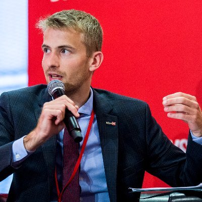 szymonpalcze's profile picture. Deputy Editor-in-Chief: @CyberDefence24.
Czynny i bierny „pasjonat futbolu” ⚽️
Niezwiązany z żadną opcją polityczną.