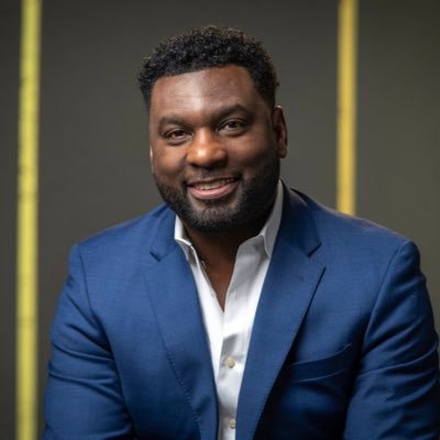 Husband, Father, Founder @unlockthechamp, NFL Ambassador/Legend, Speaker, Penn State, empowering leaders to know their MADE FOR MORE!