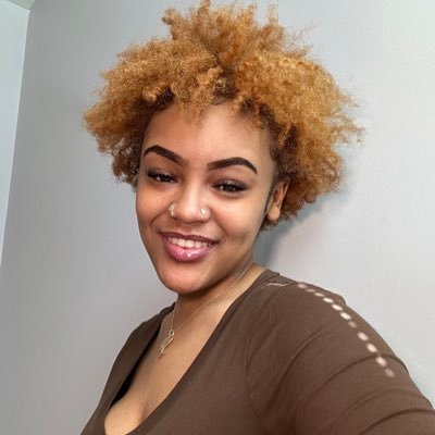 maybeitsmakiyaa's profile picture. tweet tweet!