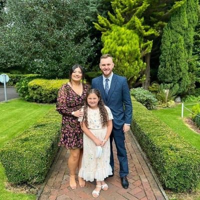 Dinglejnr's profile picture. Just a fat lad from Accy. Dingle Bastard. LydRoy x