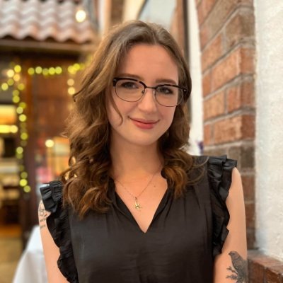 birds, brains, and video games | B.A. in psychology and neuroscience | she/her