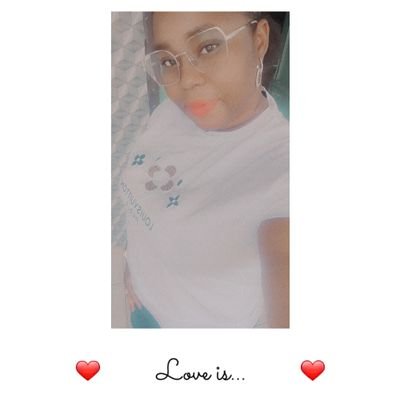 CarolynKumar11's profile picture. 