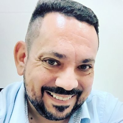 Hablador, bromista, iracundo y ahhh... Periodista. *Cuenta de uso personal*