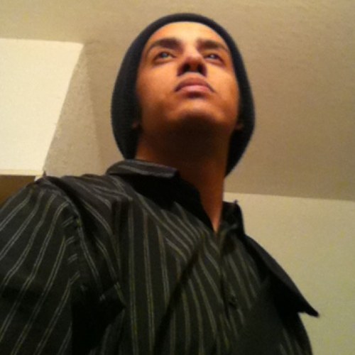 PingPongsic's profile picture. I use my fingers alot. Thats me in a nutshell.