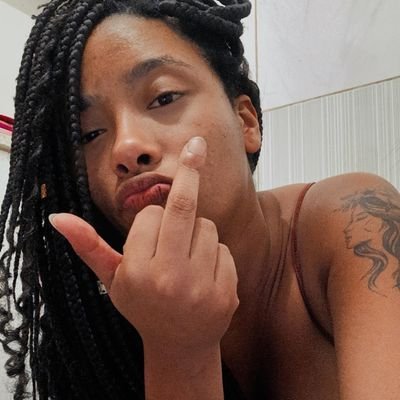 Nathyalbidias's profile picture. A meta aqui é ser feliz, com ou sem vc🍃🌻/ Bailarina❤ /25.06, 06.11, 09.06, 19.04🧓👵👼❤️/ flamenguista ❤️🖤