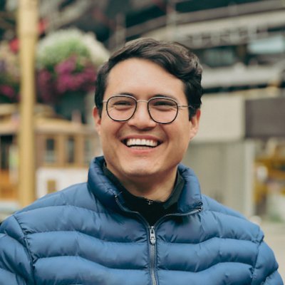 Entrepreneur & Creative Director @ https://t.co/aJrMJoYxqo