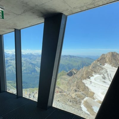 Raghd_almohamd's profile picture. رحمة الرحمن تظلك يا حبيبي ، الله يجعل قبرك نُور وضياء ونعيم ..#مشاريّ_بن_محمد.