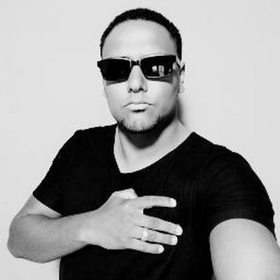 Ronyelins's profile picture. 