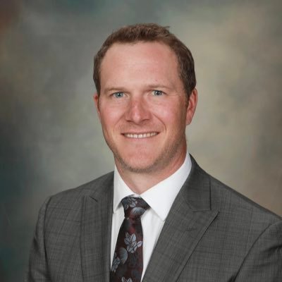 Husband, father of 3 boys, Orthopedic surgeon. Ankle Preservation. Robotic total joint replacement. Chair of Quality, MCHS Minnesota.