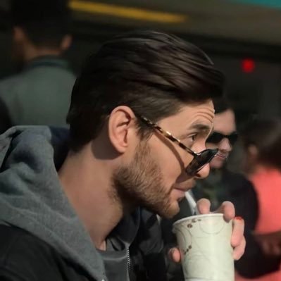 qq11x's profile image