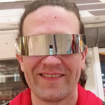 FlediDon's profile picture. ドイツ出身のオタク。 アイドル、ゲーム、アニメ、漫画、 日本のおんがく　と　日本の映画が好きです。