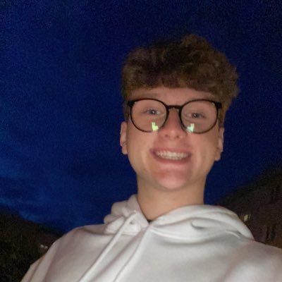 dzierli1's profile picture. pismak żużlowy u18, komentator sportowy. Na co dzień kibic żużla, piłki nożnej oraz skoków narciarskich