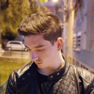 Lvl 38 | Amante de los videojuegos | Hablo de videojuegos y locuras que me gustan. | BLOQUEO A TODO LO QUE HUELA A FACHA