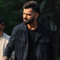 Ayush (@flyingraj_) 's Twitter Profile