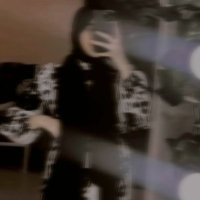 سنهاجر يوماً الى السماء ماكانت الارض وطناً لنا ولن تكون..