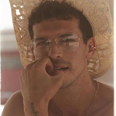 ju_jun87933's profile picture. where is my hot husband！