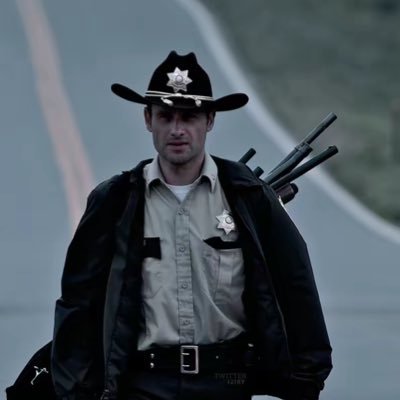 ne__t2's profile picture. انا تلك الأغنية التي تجاهلتها ثم اكتشفت لاحقا بأنها كانت رائعه .