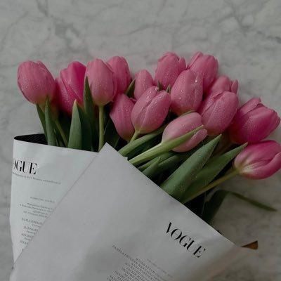 2self_love's profile picture. dreaming in luxury 💭💕 | content doesn’t belong to me